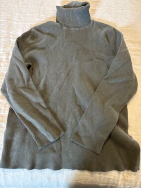 Eddie Bauer Gray Turtleneck Sweater